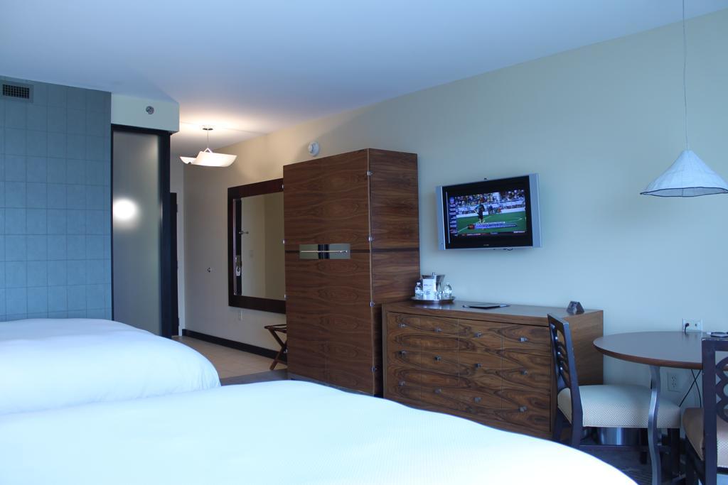 Le Merigot At Tropicana Evansville Ruang foto