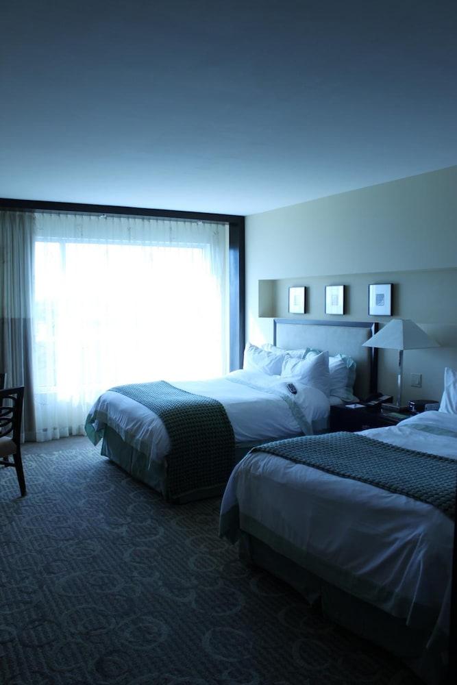 Le Merigot At Tropicana Evansville Bagian luar foto